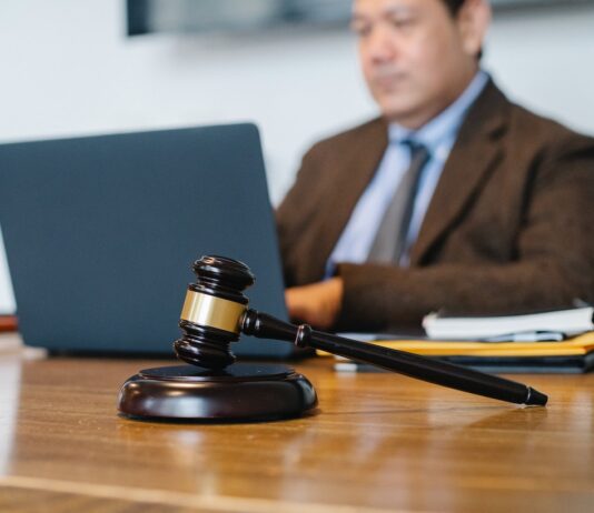 The Ultimate Guide to Choosing a Car Accident Attorney in Chicago