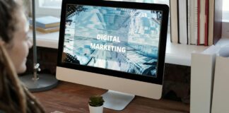 What Makes Creative Translation a Must for International Retail Marketing? Discover 5 Key Insights